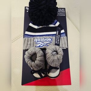Reebok Infant Hat Bootie Set 0-6 Month Blue White Grey
